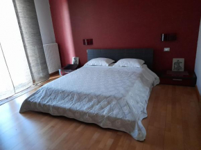Appartamento con terrazza e parcheggio